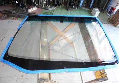 起亞汽車玻璃 品質(zhì)保障與安全升級(jí)