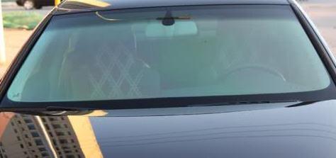 汽車前擋風玻璃的黑邊 不僅是裝飾，更是技術與安全的細節