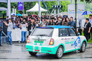 智能駕駛新視野 自動駕駛共享汽車如何重塑汽車玻璃的未來